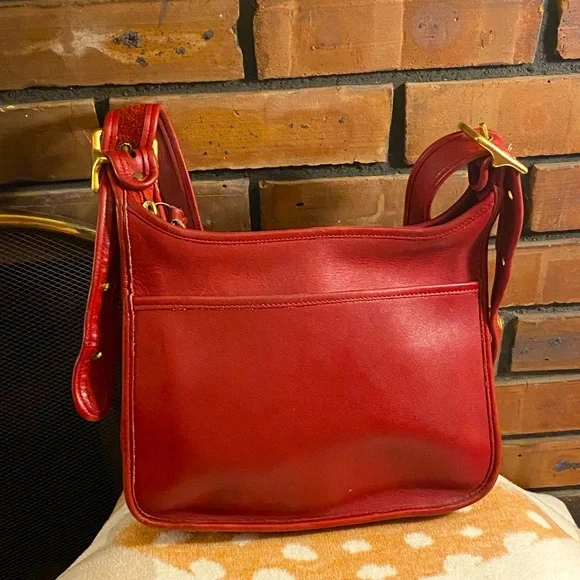 Coach Bags Vintage Coach Legacy Shoulder Bag 9966 Poshmark